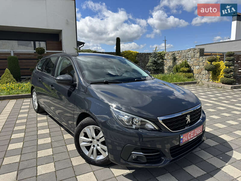 Универсал Peugeot 308 2019 в 