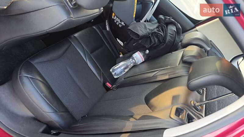 Хэтчбек Peugeot 308 2012 в Киеве