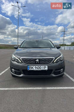 Универсал Peugeot 308 2019 в Ровно