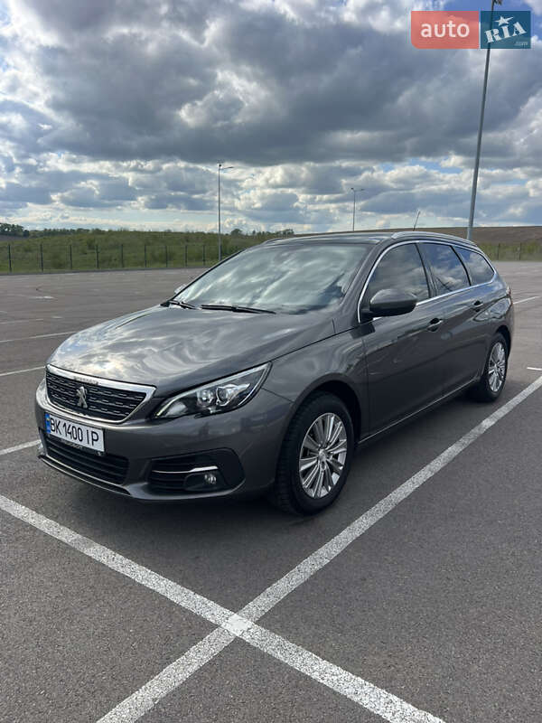 Універсал Peugeot 308 2019 в Рівному