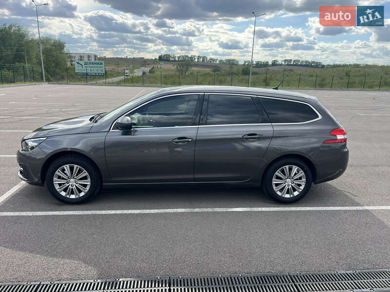 Універсал Peugeot 308 2019 в Рівному