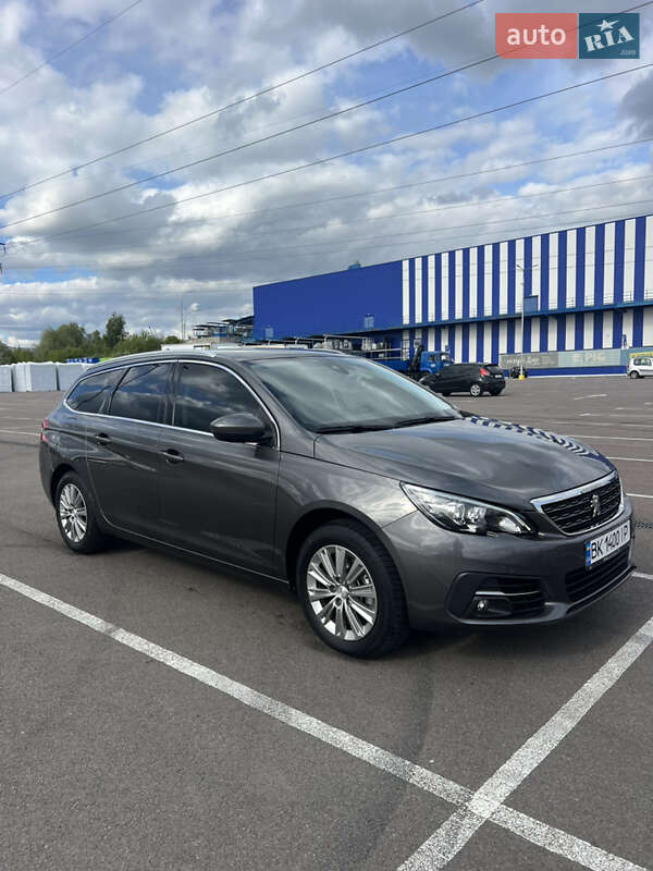 Універсал Peugeot 308 2019 в Рівному