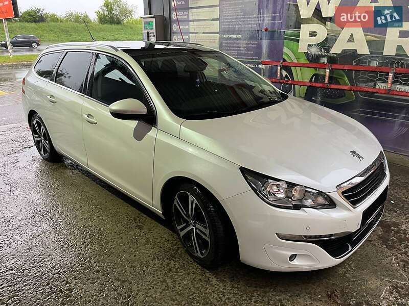 Peugeot 308 2015