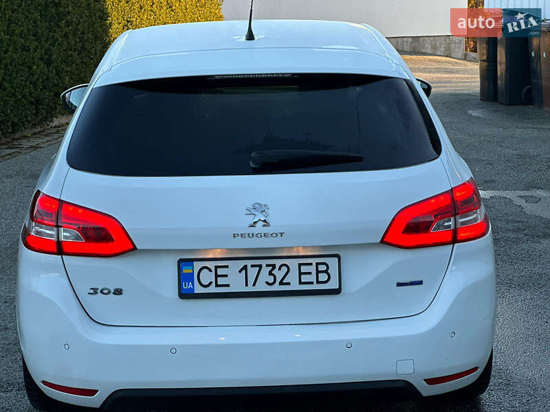 Універсал Peugeot 308 2015 в Чернівцях