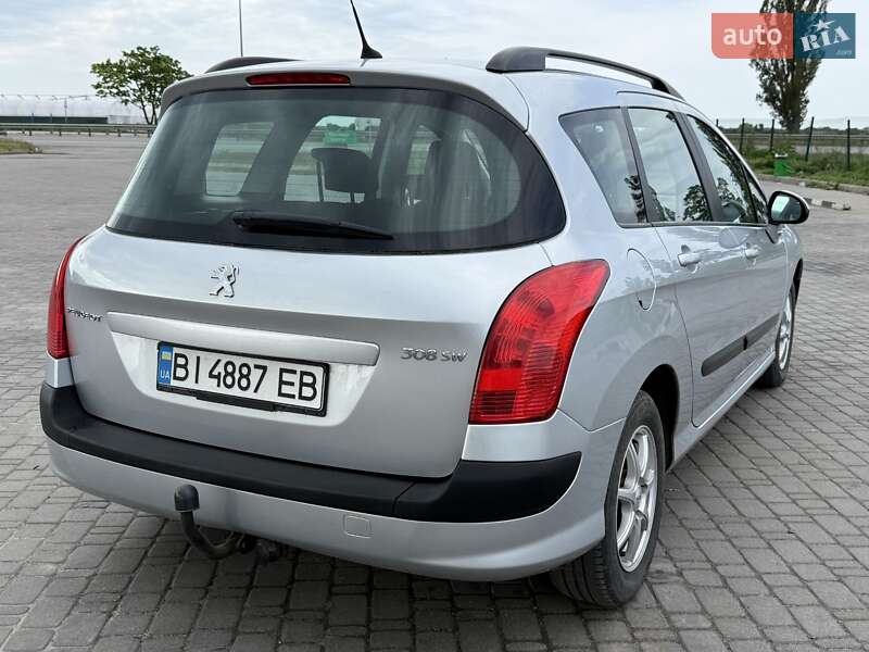 Универсал Peugeot 308 2012 в 