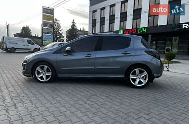 Хэтчбек Peugeot 308 2008 в 