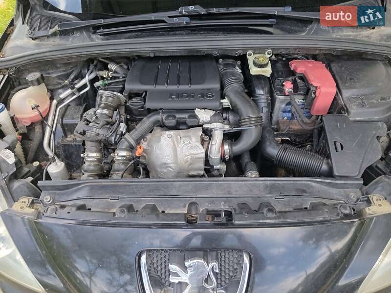 Универсал Peugeot 308 2008 в Бедевле