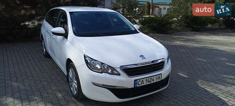 Универсал Peugeot 308 2015 в Каменке