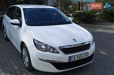 Универсал Peugeot 308 2015 в 