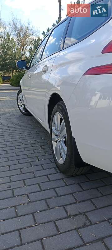 Универсал Peugeot 308 2015 в Каменке