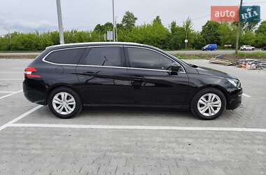 Универсал Peugeot 308 2014 в 