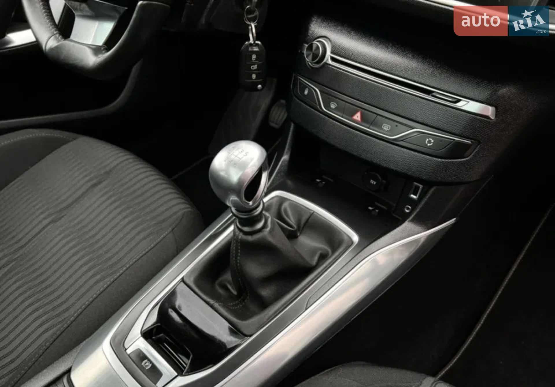 2014 Peugeot 308 - мініатюра 4
