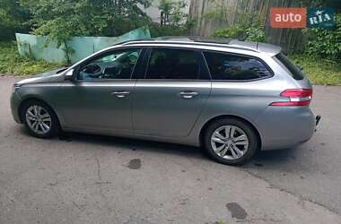 Универсал Peugeot 308 2015 в 