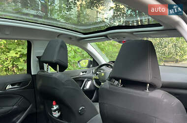 Універсал Peugeot 308 2015 в 
