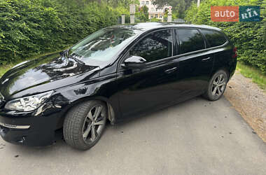 Универсал Peugeot 308 2015 в 