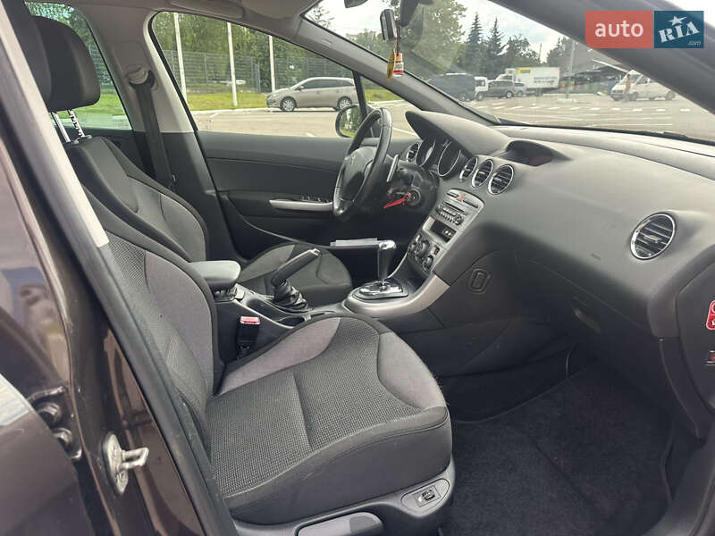 Універсал Peugeot 308 2011 в Житомирі