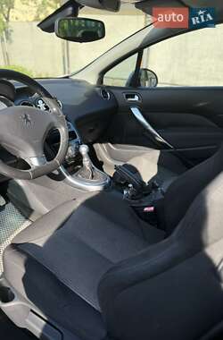 Кабриолет Peugeot 308 2009 в 