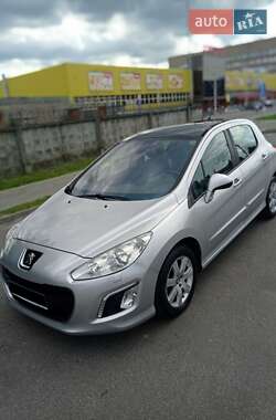 Хетчбек Peugeot 308 2011 в Вінниці