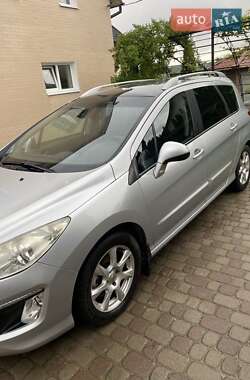 Универсал Peugeot 308 2011 в Львове