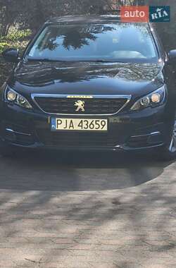Універсал Peugeot 308 2017 в Дубні