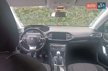 Універсал Peugeot 308 2017 в 