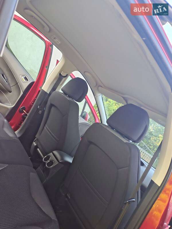 Хэтчбек Peugeot 308 2007 в Львове