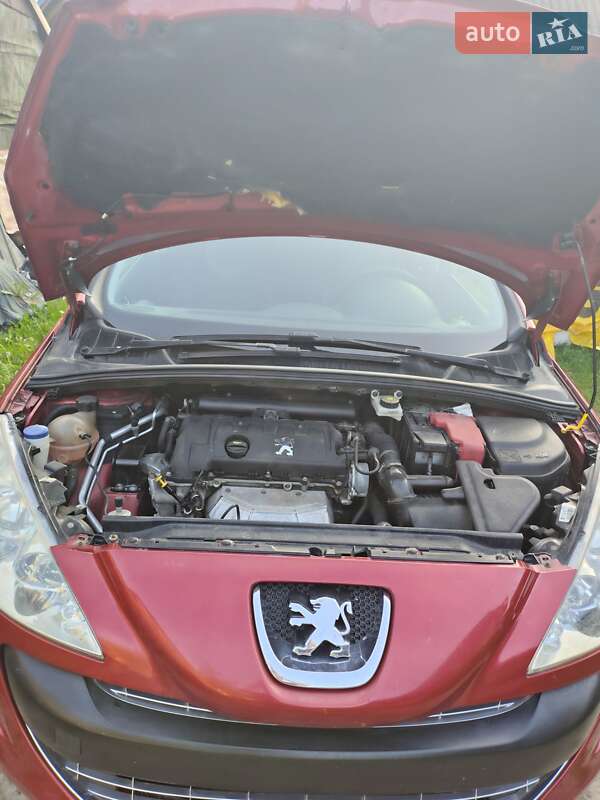 Хэтчбек Peugeot 308 2007 в Львове