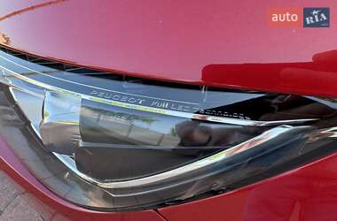 Универсал Peugeot 308 2015 в 