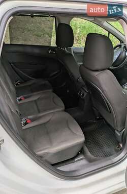 Универсал Peugeot 308 2013 в 
