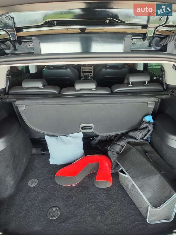 Универсал Peugeot 308 2013 в Луцке