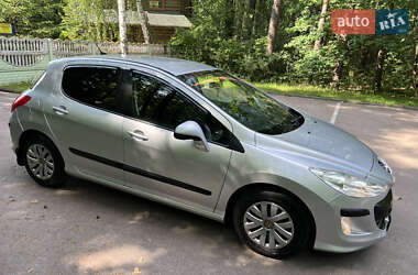 Хетчбек Peugeot 308 2010 в Житомирі