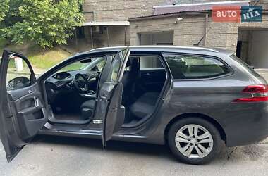 Универсал Peugeot 308 2020 в 