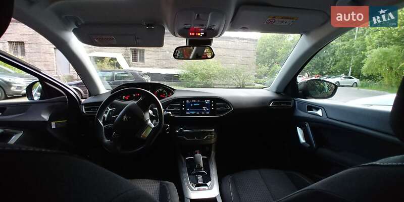 Универсал Peugeot 308 2020 в Киеве