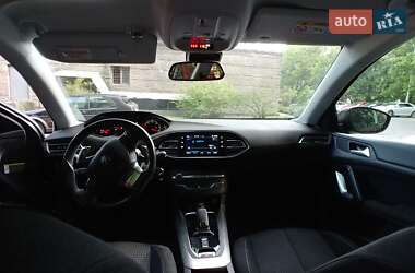 Универсал Peugeot 308 2020 в 