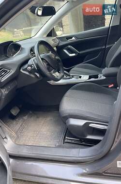 Универсал Peugeot 308 2020 в 