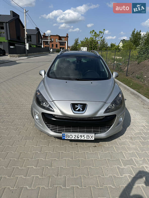 Универсал Peugeot 308 2008 в Тернополе