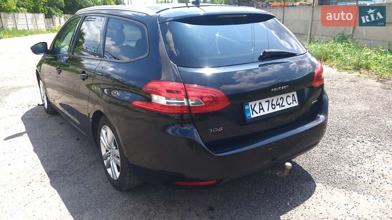 Хетчбек Peugeot 308 2015 в Києві