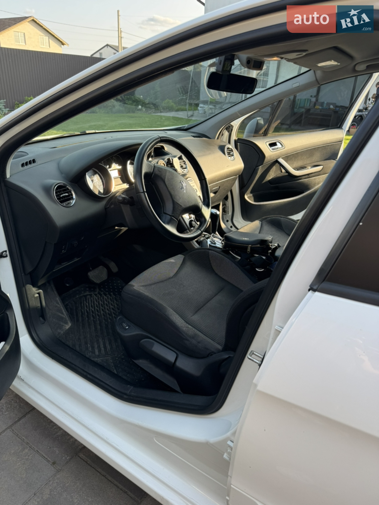 2012 Peugeot 308 - мініатюра 15
