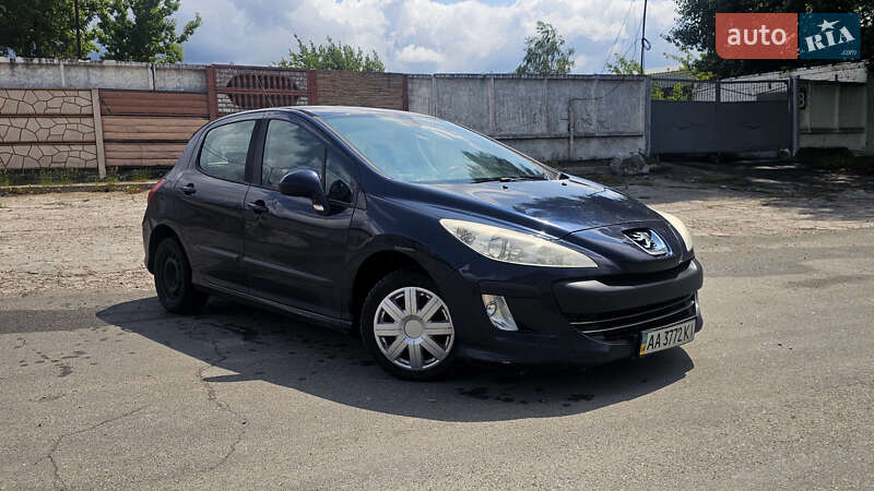 Peugeot 308 2011