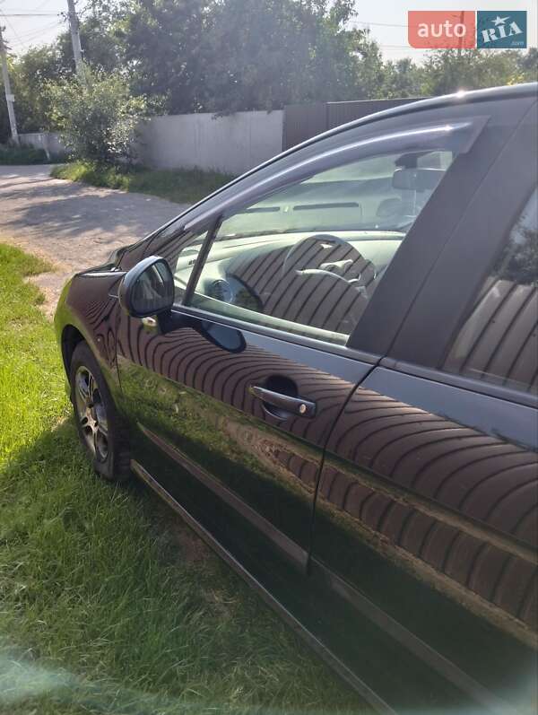 Хэтчбек Peugeot 308 2008 в Броварах