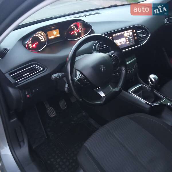 Універсал Peugeot 308 2015 в Бердичеві