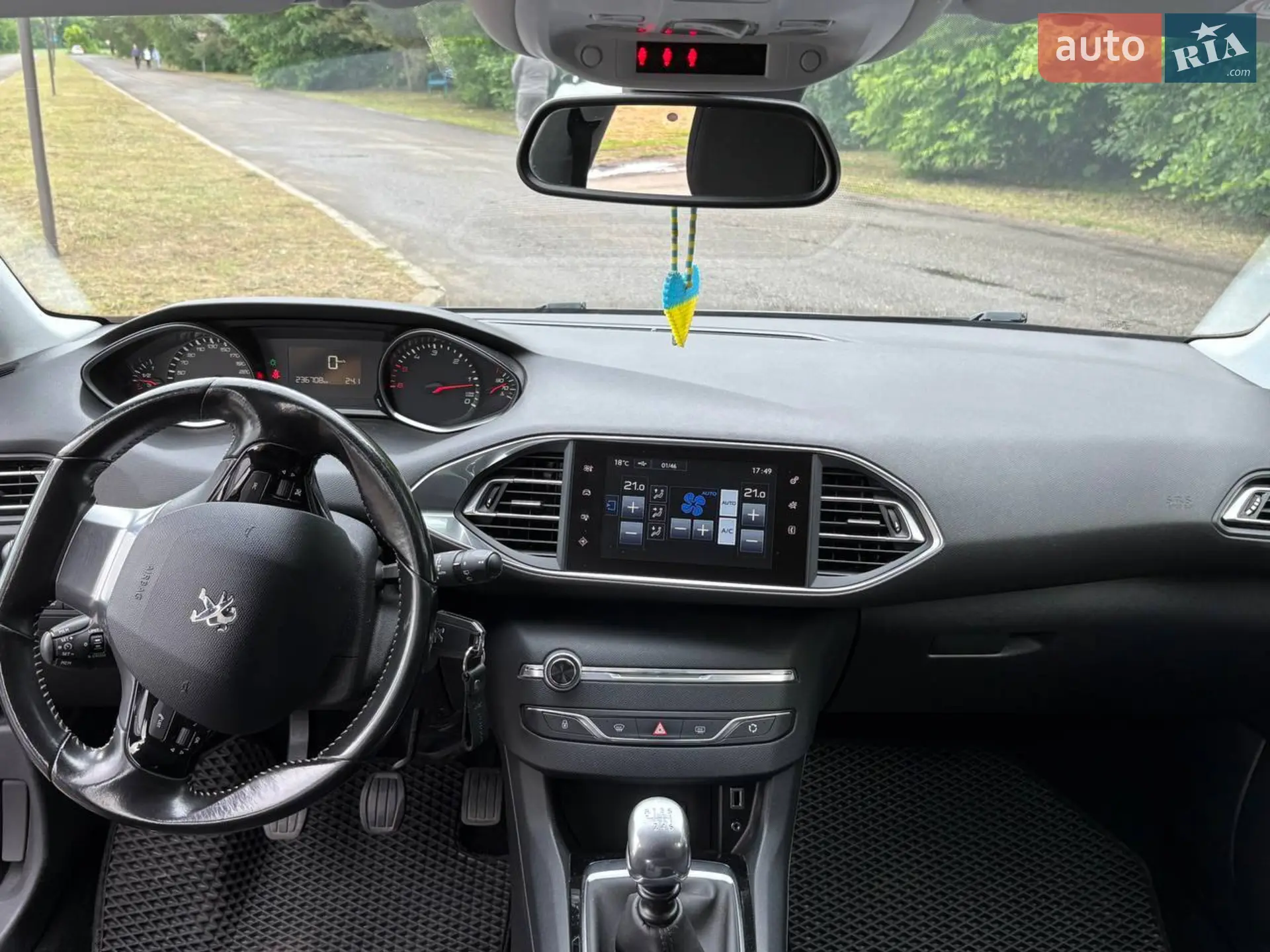 2015 Peugeot 308 - мініатюра 9