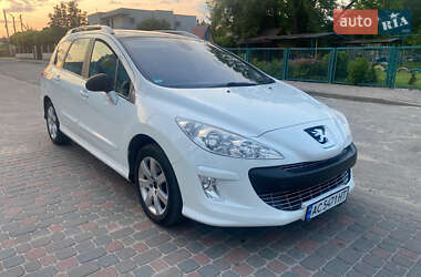 Универсал Peugeot 308 2010 в Луцке