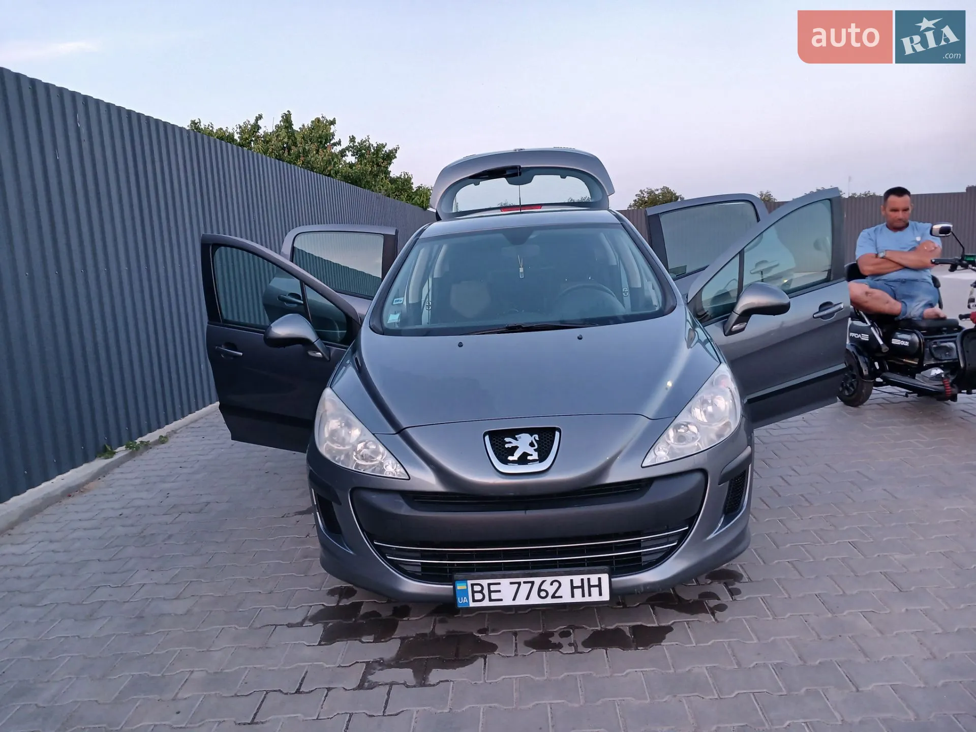 2010 Peugeot 308 - мініатюра 10