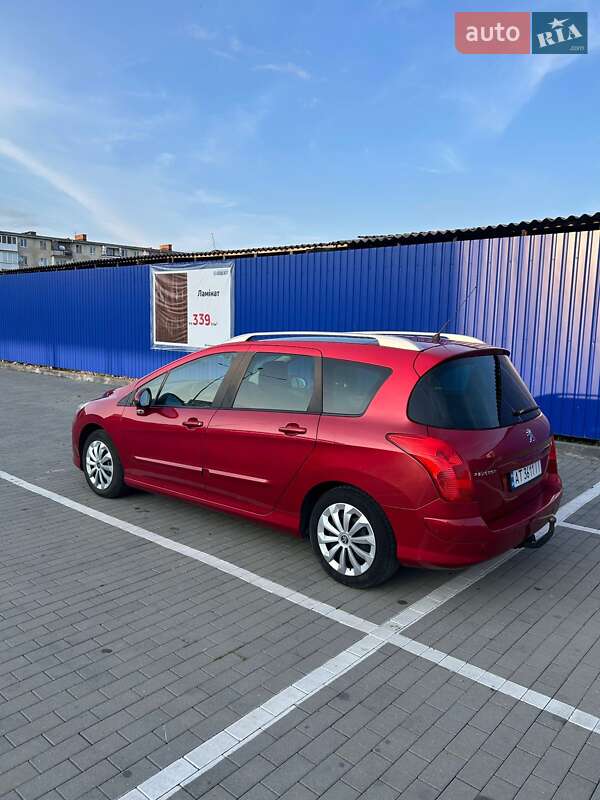 Универсал Peugeot 308 2012 в Калуше