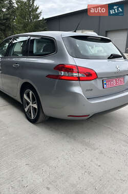 Универсал Peugeot 308 2019 в 