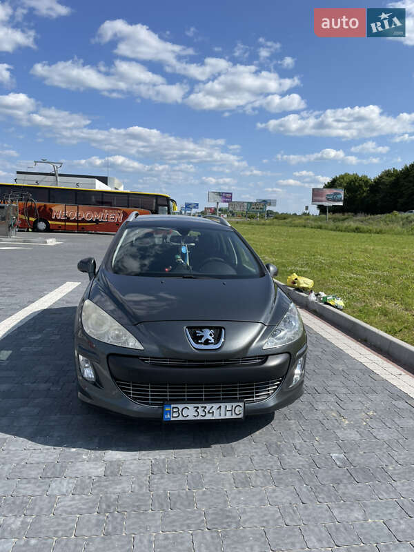 Універсал Peugeot 308 2010 в Львові