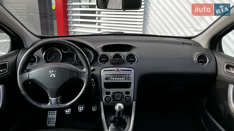 Універсал Peugeot 308 2011 в Львові