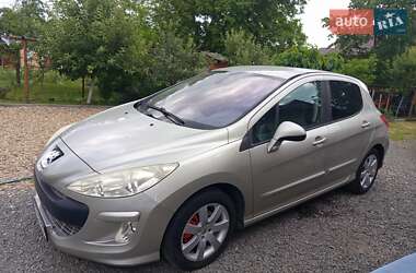 Хэтчбек Peugeot 308 2008 в Самборе