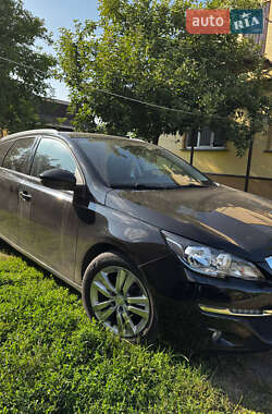 Универсал Peugeot 308 2015 в Черкассах